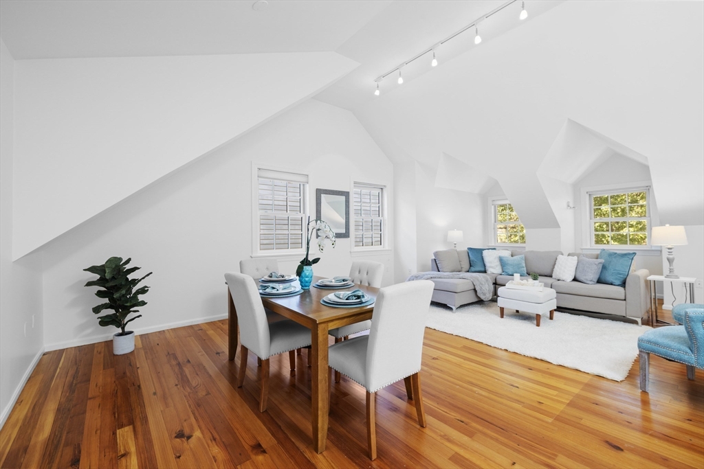 4 Centre St # 4 Property Photo 16