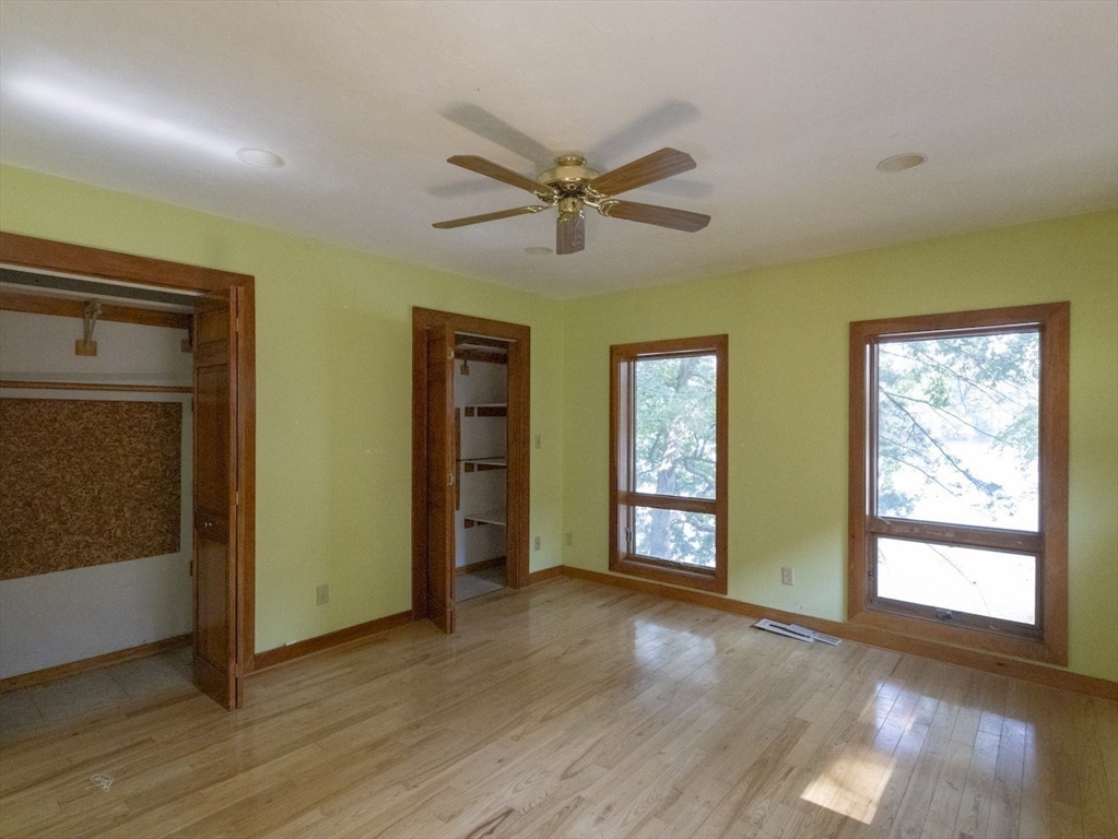 11 White Ave Property Photo 14