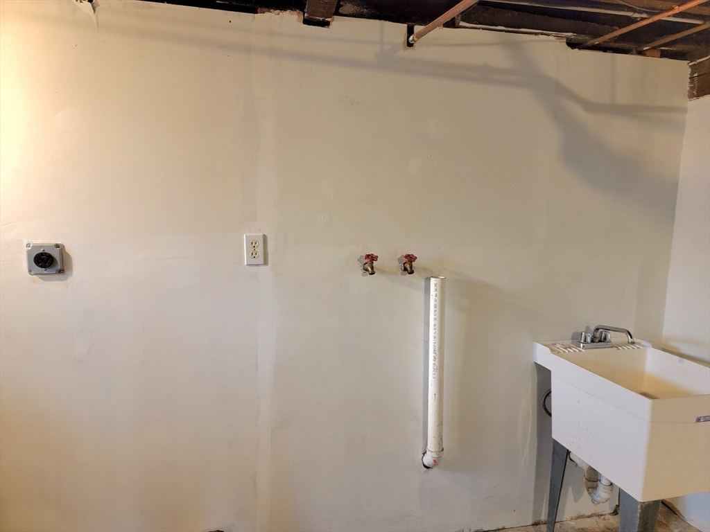 35 Vane Street Property Photo 17