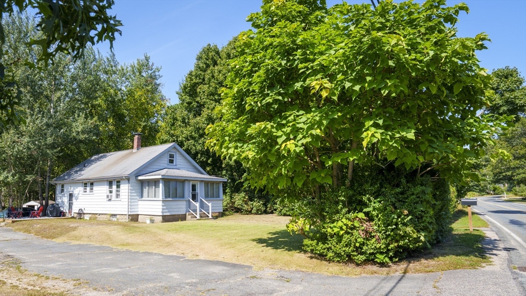 159 Cammett Rd Property Photo 4