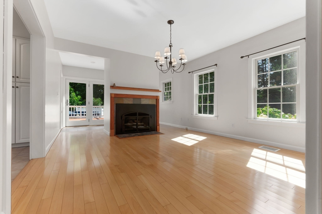 4 Kimball Rd Property Photo 5