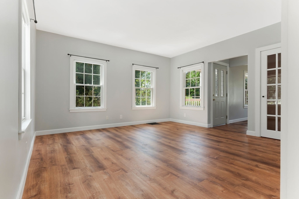 4 Kimball Rd Property Photo 10