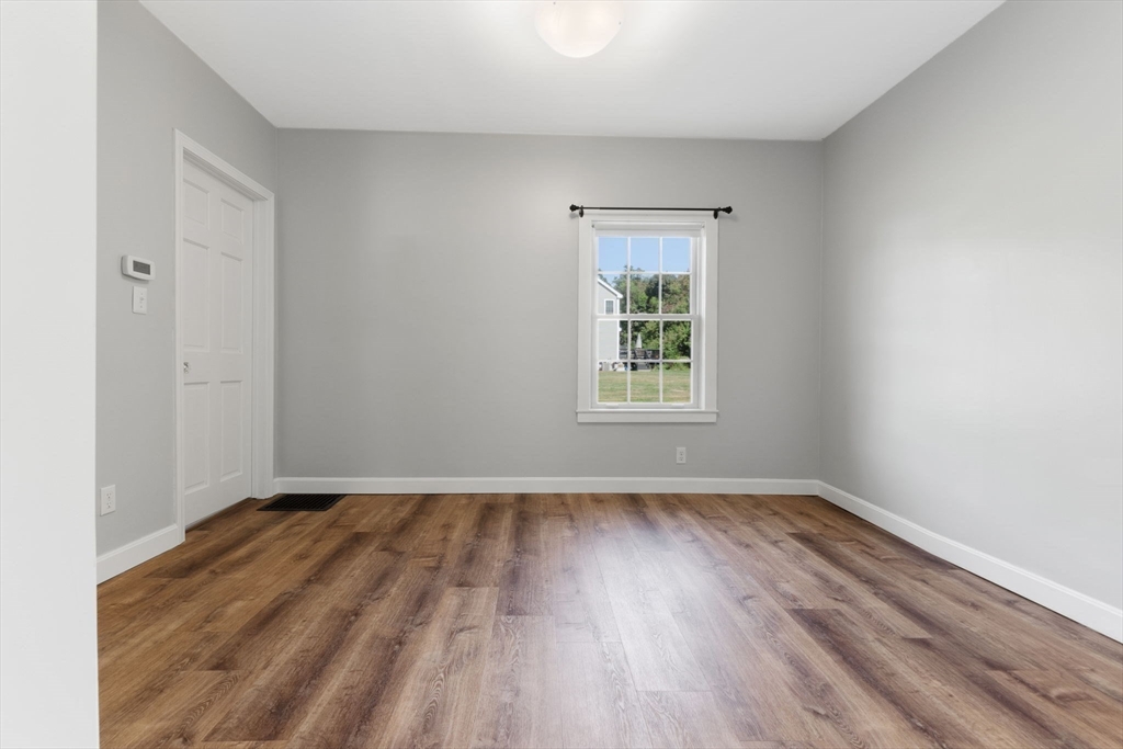 4 Kimball Rd Property Photo 16