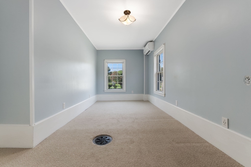 4 Kimball Rd Property Photo 27