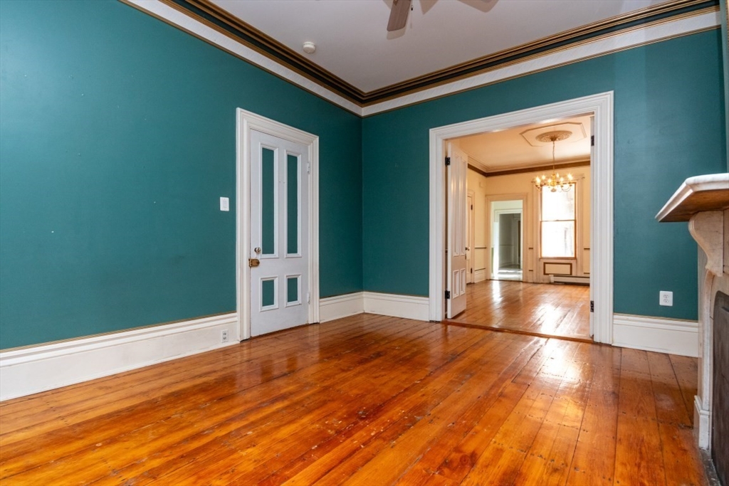 49 Elm Street Property Photo 6