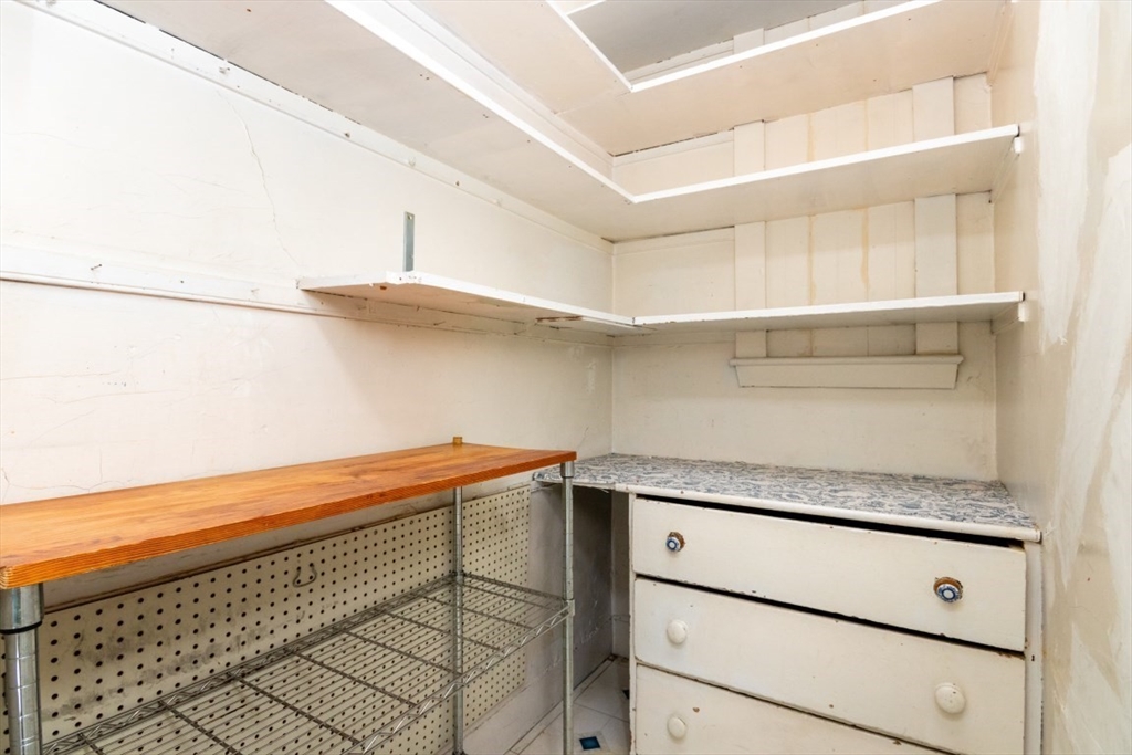 49 Elm Street Property Photo 15