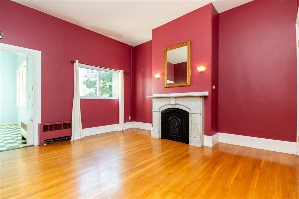 49 Elm Street Property Photo 17
