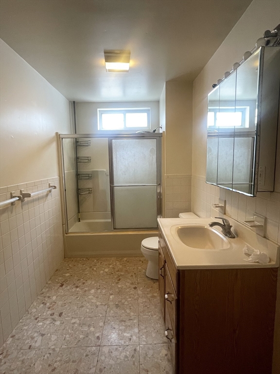 282 Fayette Street # 1 Property Photo 8