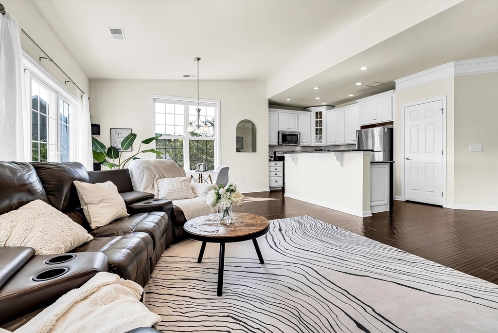 215 Deacon Shattuck Way # 215 Property Photo 6