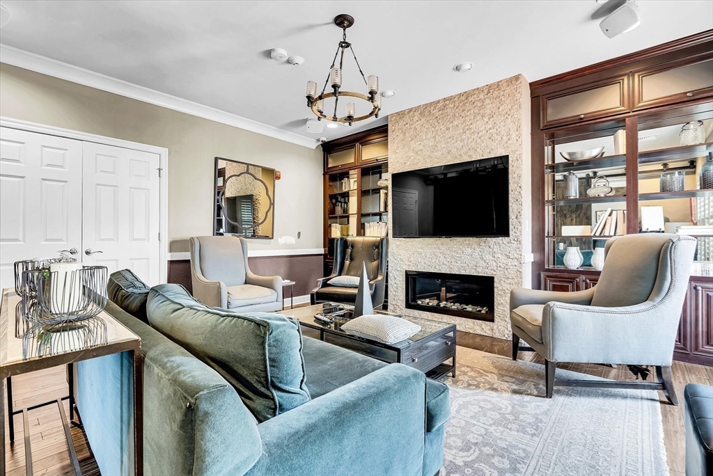 215 Deacon Shattuck Way # 215 Property Photo 34