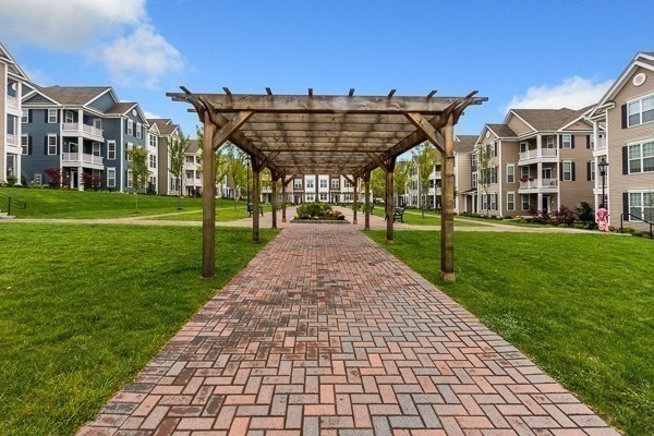 215 Deacon Shattuck Way # 215 Property Photo 37