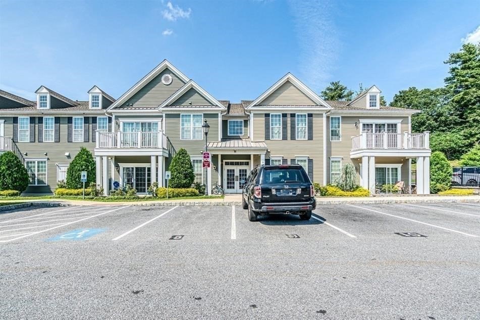 215 Deacon Shattuck Way # 215 Property Photo 38