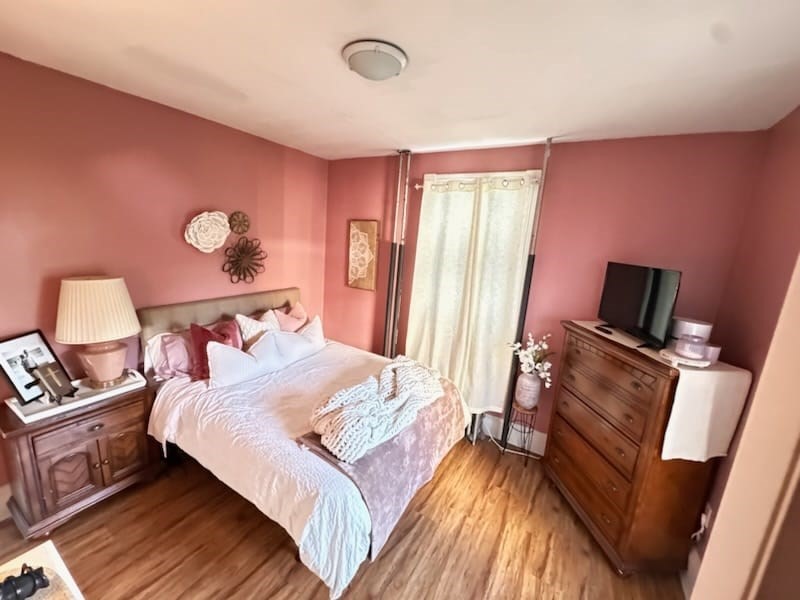 2 Longmeadow # 1 Property Photo 5