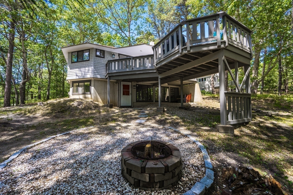68 Pine Ave Property Photo 35