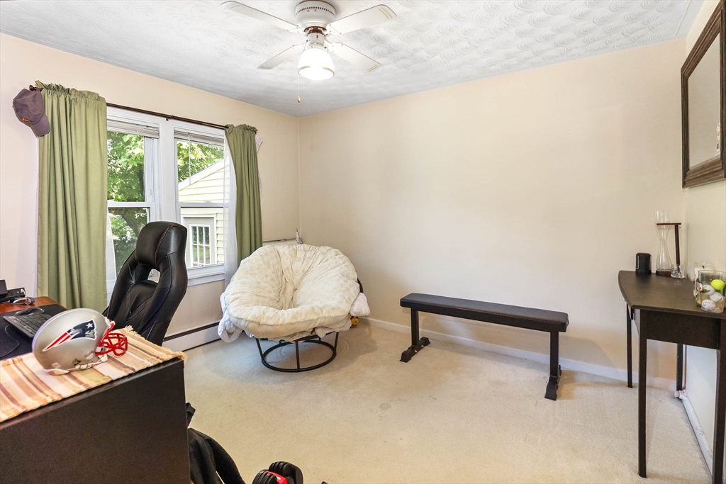 15 Oakwood Ave Property Photo 20