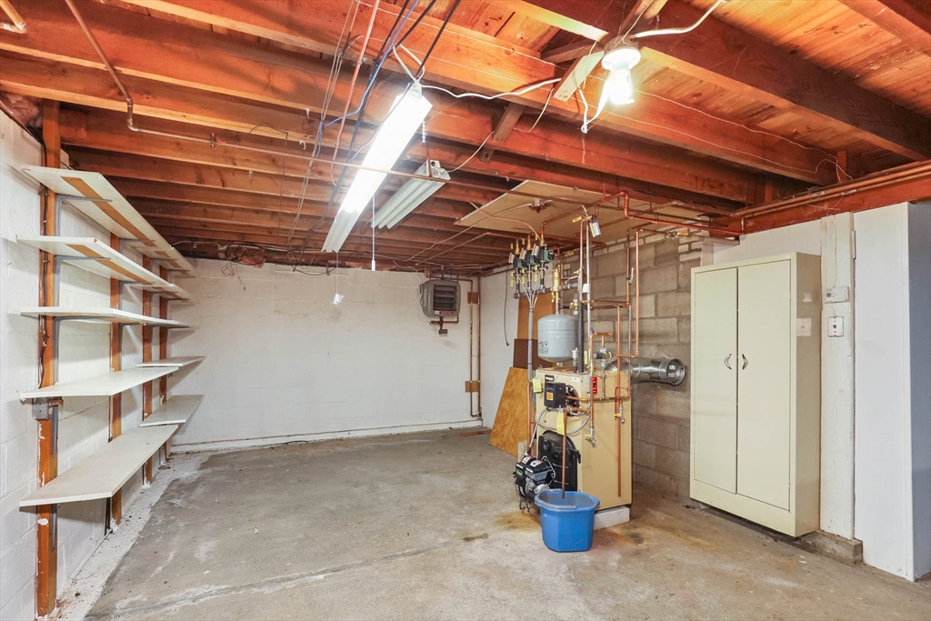 15 Oakwood Ave Property Photo 27
