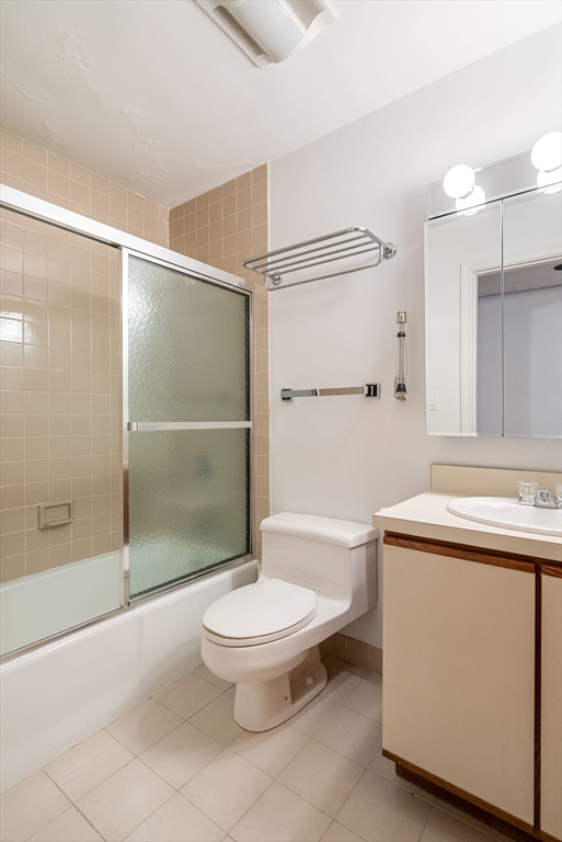 77 Salem St # 5b Property Photo 14