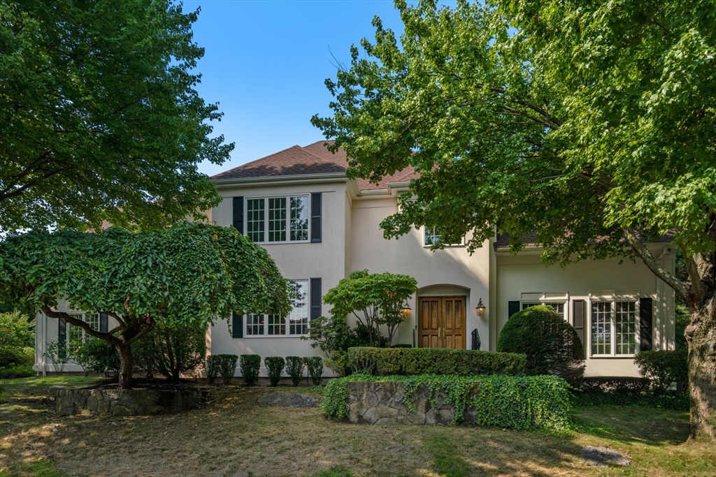 98 Huntington Road Property Photo 1