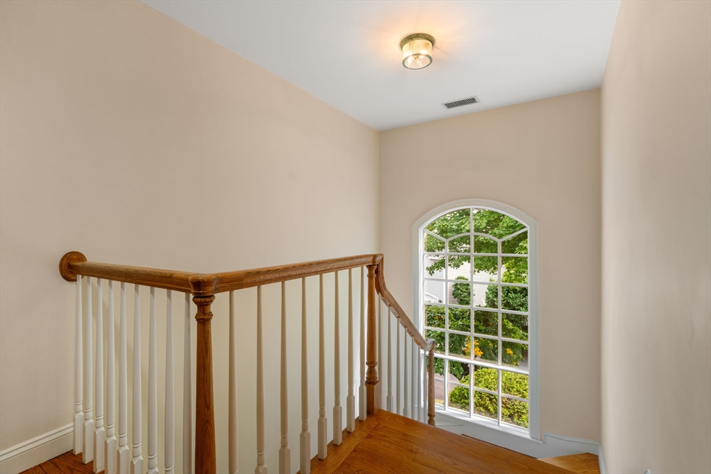 98 Huntington Road Property Photo 15
