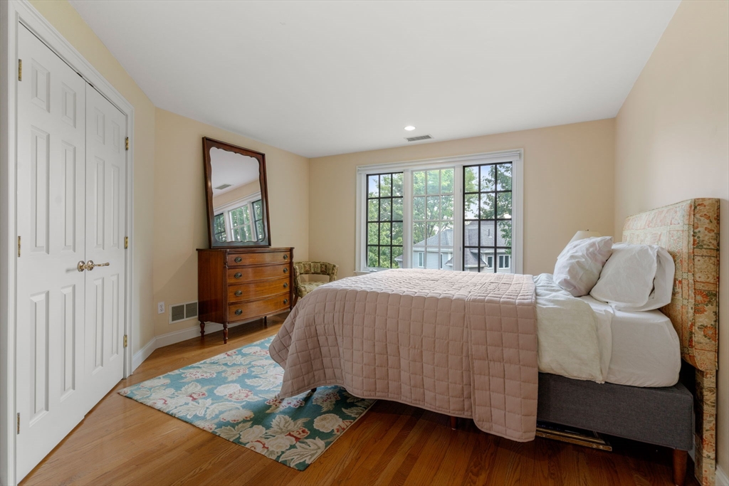 98 Huntington Road Property Photo 21