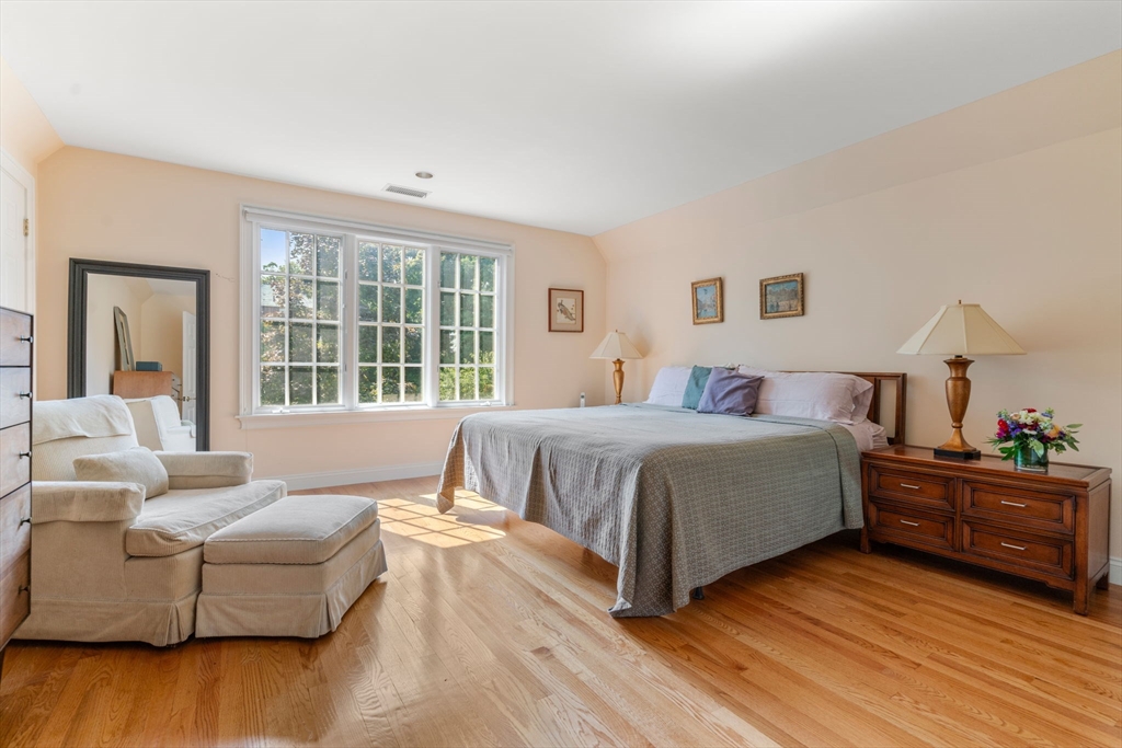 98 Huntington Road Property Photo 23