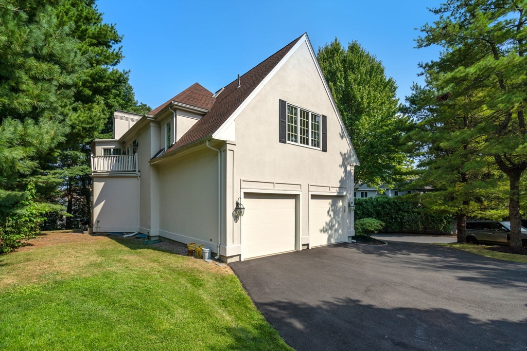 98 Huntington Road Property Photo 24