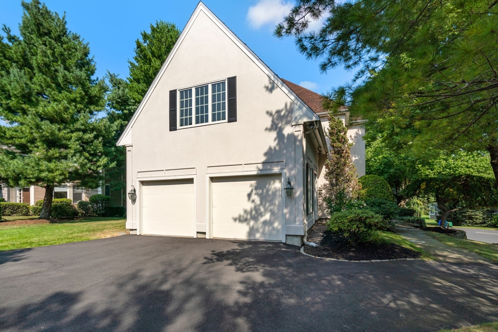 98 Huntington Road Property Photo 25