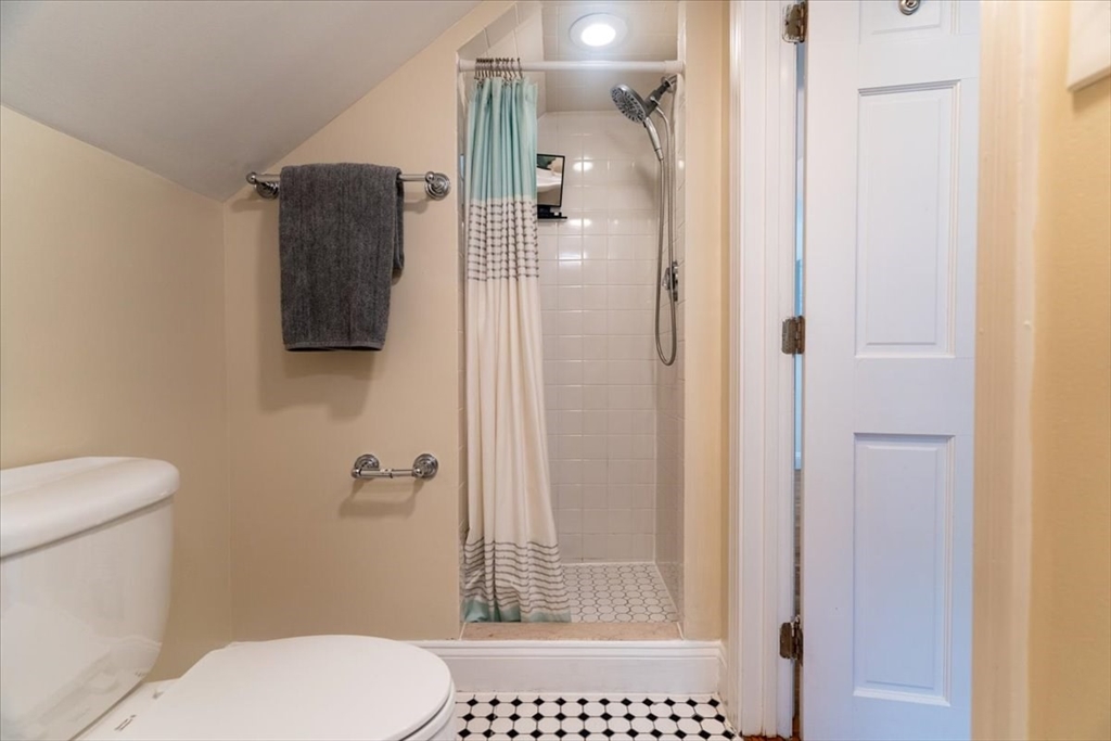 28 Adair Rd. Property Photo 23