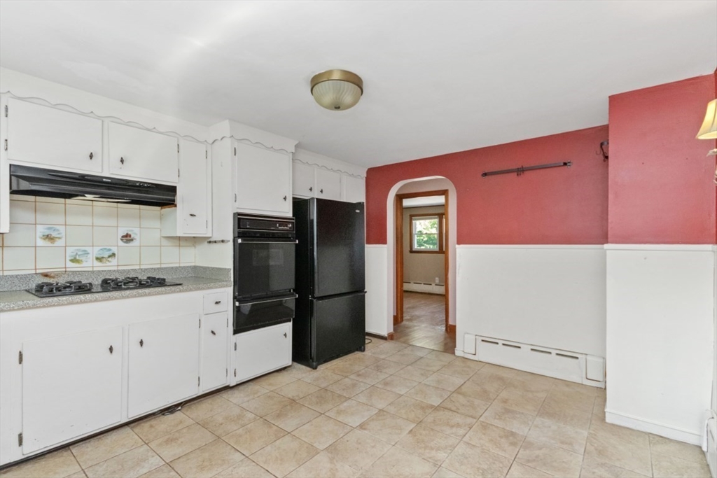 14 Valley Rd Property Photo 5