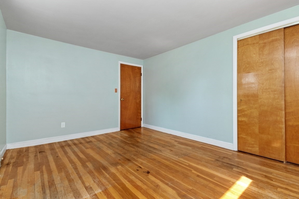 14 Valley Rd Property Photo 15