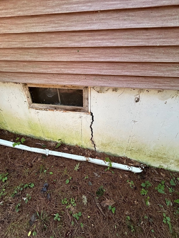 10 Brookfield Rd Property Photo 3
