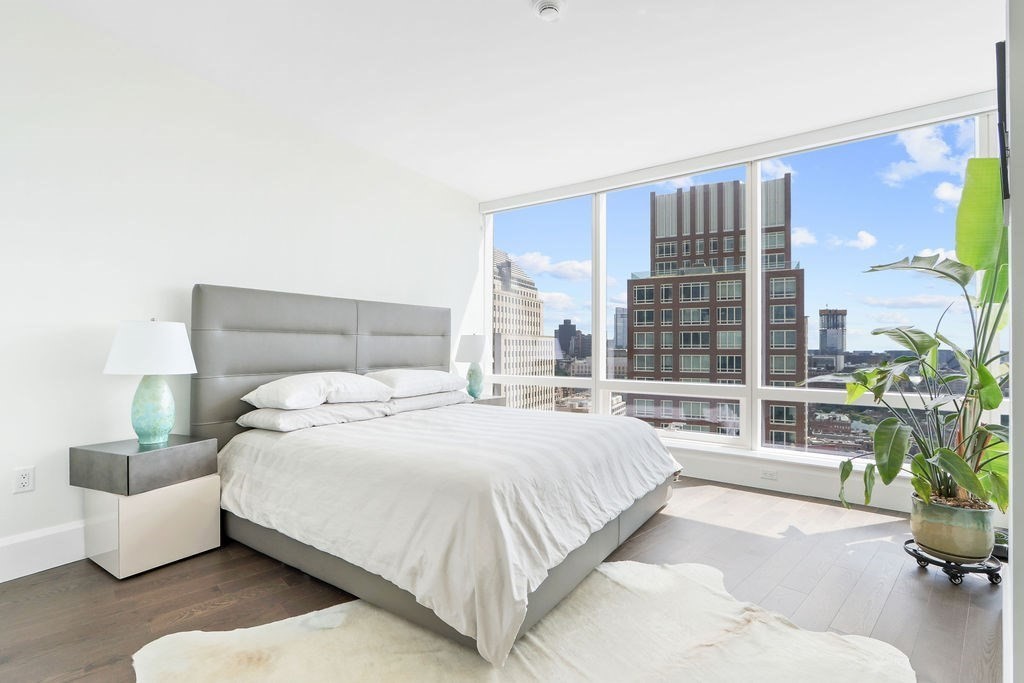 430 Stuart St # 25h Property Photo 15
