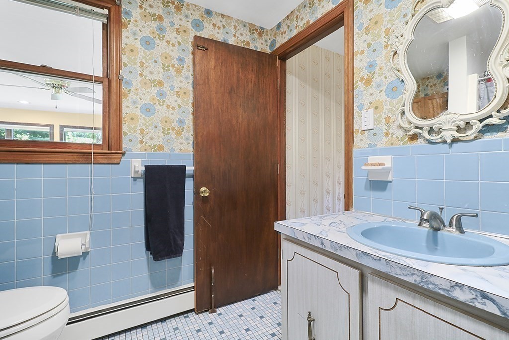 1 Winthrop St Property Photo 10