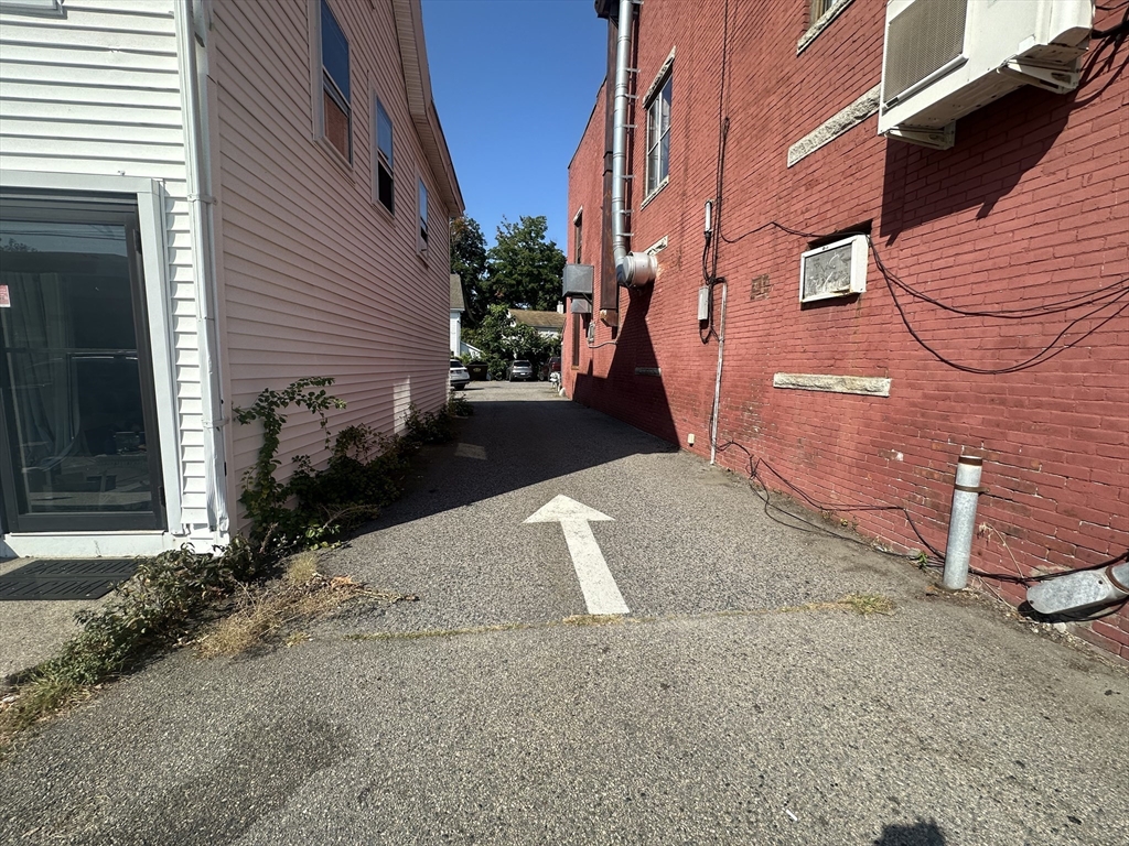 45 S. Main St Property Photo 8
