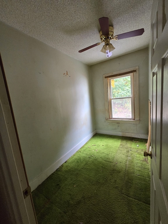 142 Granite St Property Photo 10
