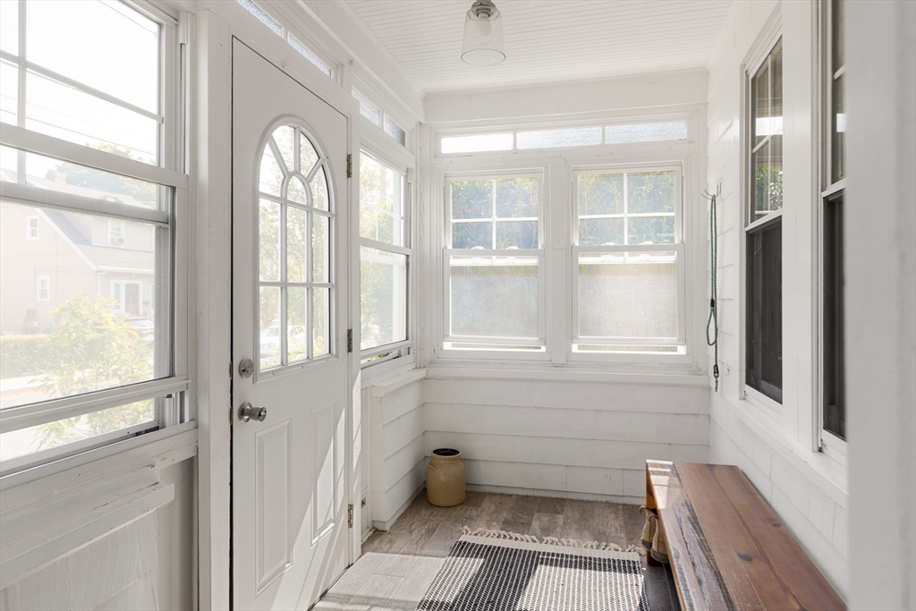 27 Charnwood Rd Property Photo 2
