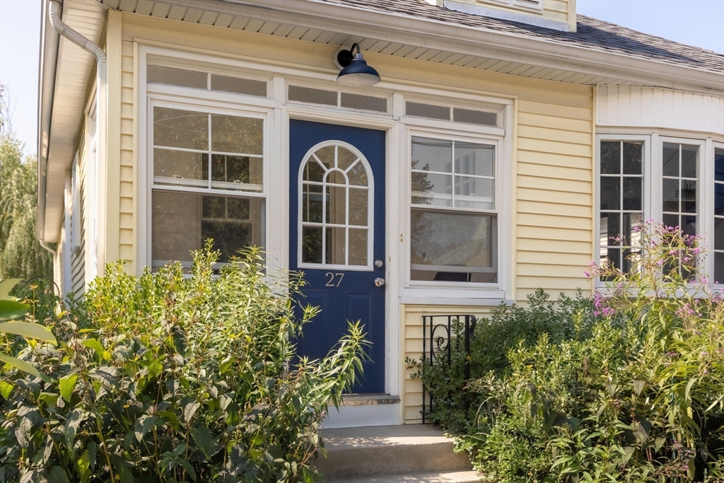 27 Charnwood Rd Property Photo 17