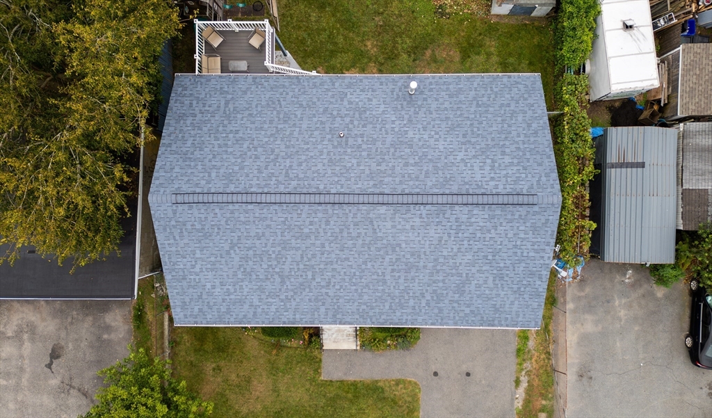 28 Price Pl Property Photo 24
