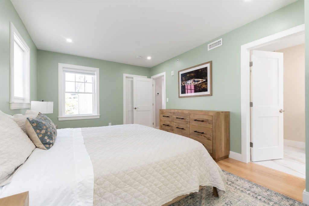 38 Richardson # 3 Property Photo 19