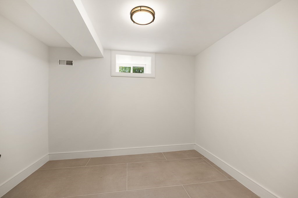 11 Mill Street Property Photo 35