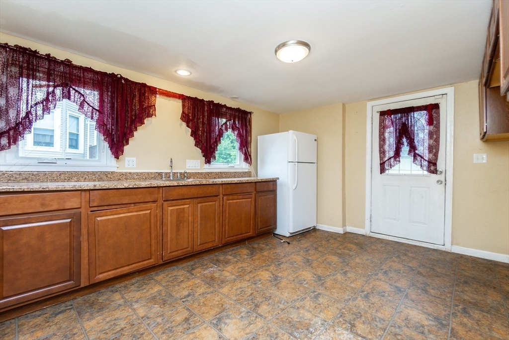 51 Fuller Street Property Photo 4
