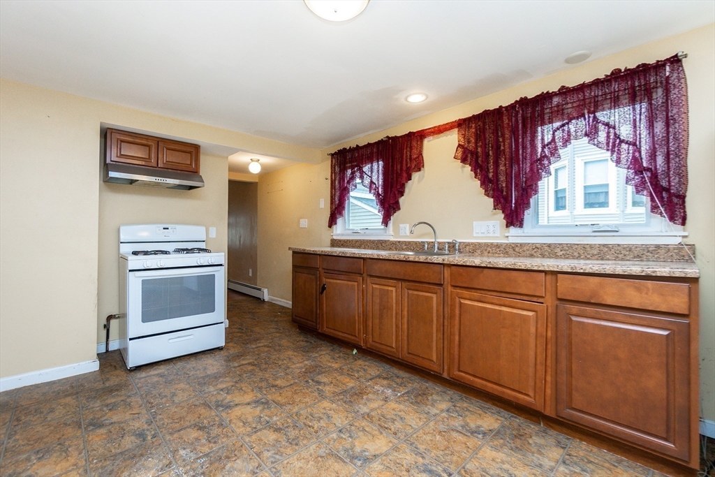 51 Fuller Street Property Photo 5