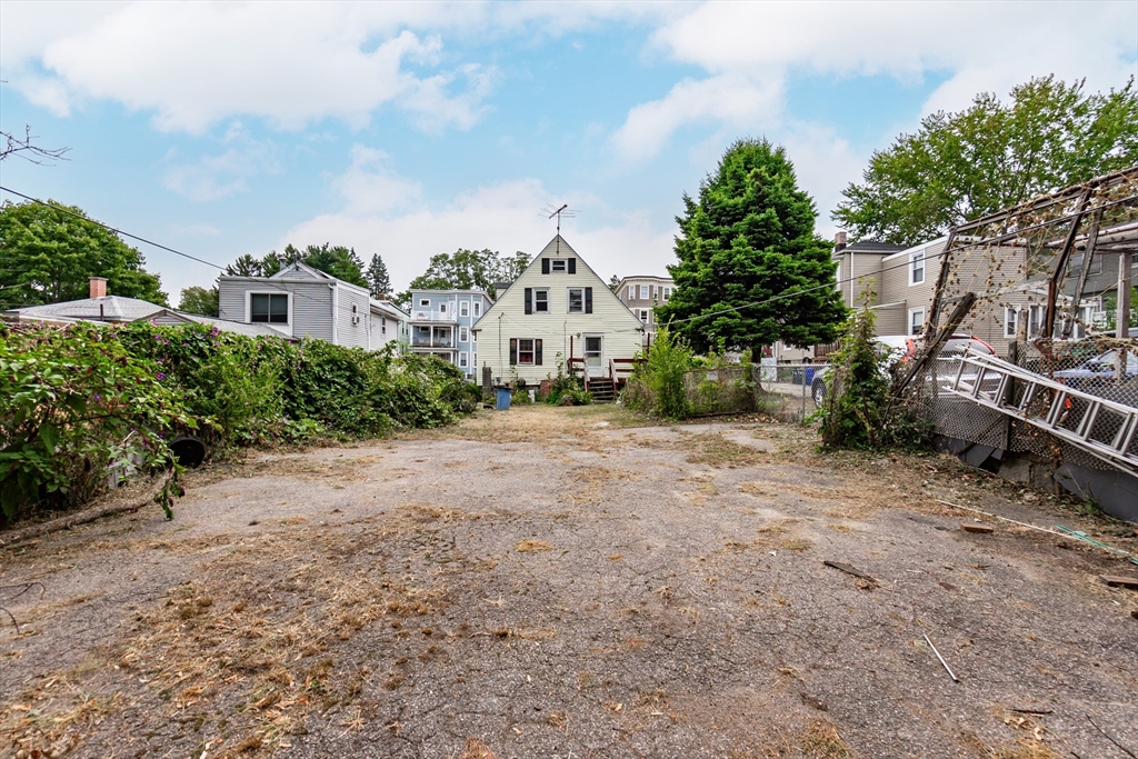 51 Fuller Street Property Photo 36