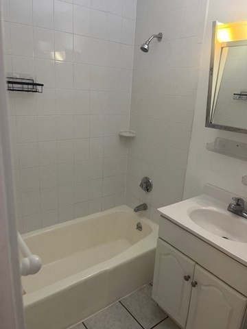 326 Broadway Avenue # 11 Property Photo 8