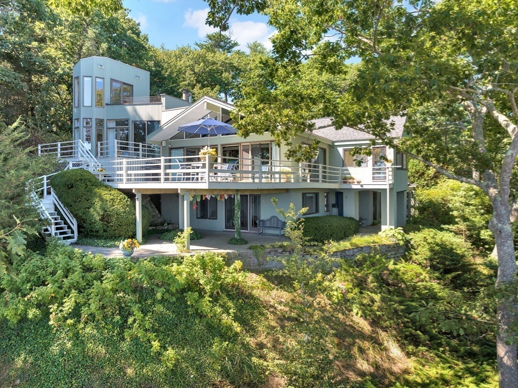 23 Ocean Street Property Photo 4