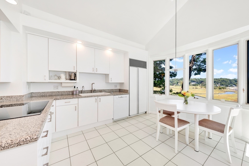 23 Ocean Street Property Photo 15