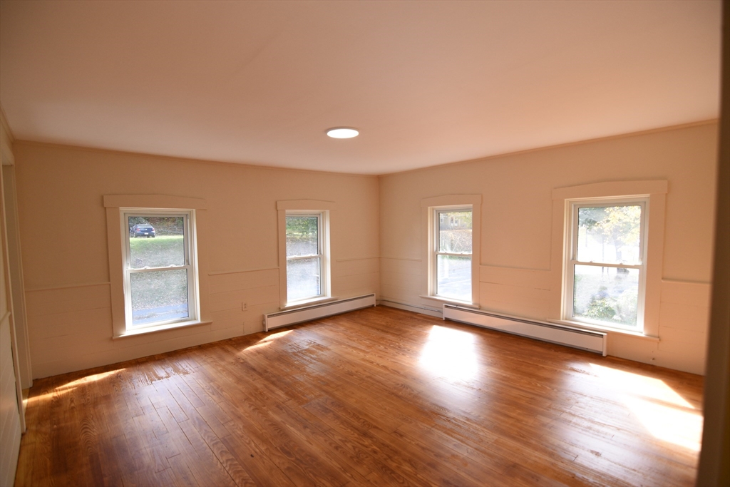 386 Main Street # 2 Property Photo 7