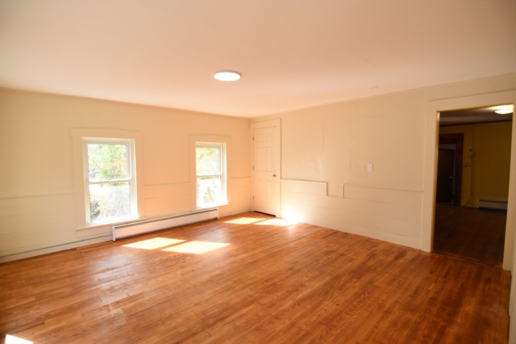 386 Main Street # 2 Property Photo 8