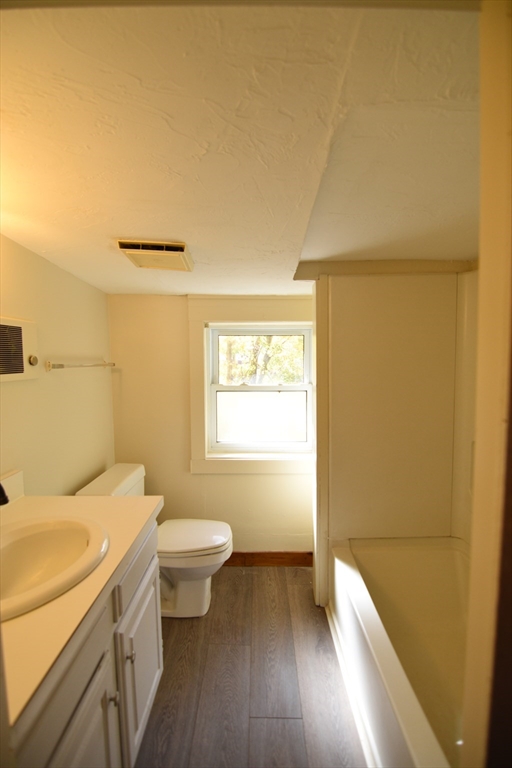 386 Main Street # 2 Property Photo 15