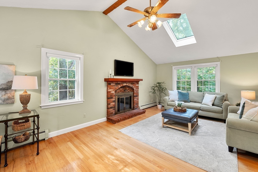 290 Central Street Property Photo 14